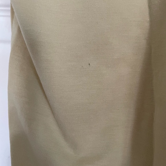 Cuts Clothing split hem-Light yellow - Picture 4 of 6